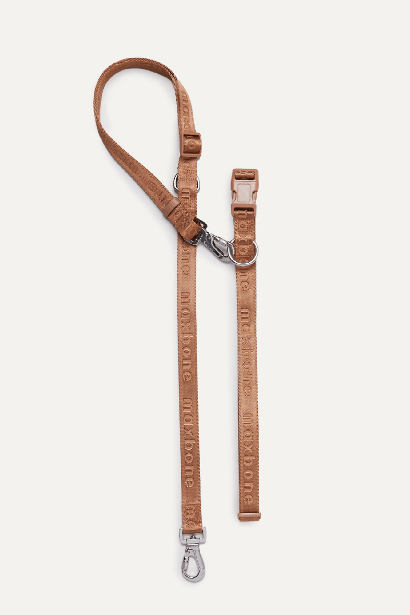 Trela GO! With Ease Hands Free Leash premium da Maxbone em camel — detalhe das ferragens (12)